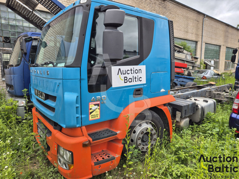 Iveco AT190S42/FP CT - משאית עם שלדת תא: תמונה 1 Iveco AT190S42/FP CT - משאית עם שלדת תא: תמונה 1