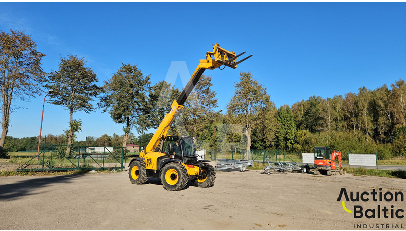 JCB 536-70 Agri Xtra - מפעיל טלסקופי: תמונה 1 JCB 536-70 Agri Xtra - מפעיל טלסקופי: תמונה 1