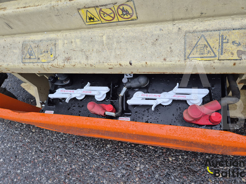 JLG 3246 ES - מעלית מספריים: תמונה 5 JLG 3246 ES - מעלית מספריים: תמונה 5