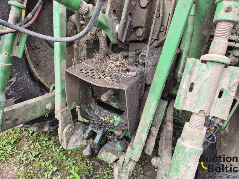 טרקטור חקלאי John Deere 6210 R: תמונה 17 טרקטור חקלאי John Deere 6210 R: תמונה 17