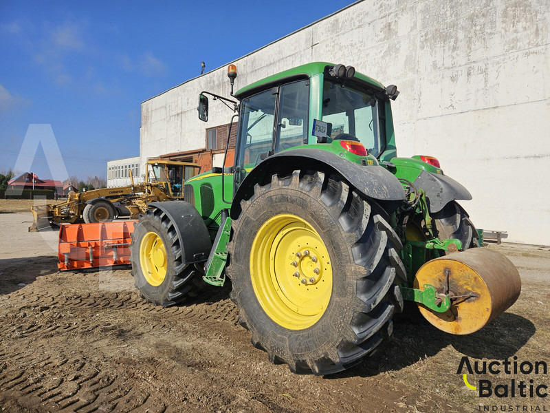 John Deere 6820 - טרקטור חקלאי: תמונה 4 John Deere 6820 - טרקטור חקלאי: תמונה 4