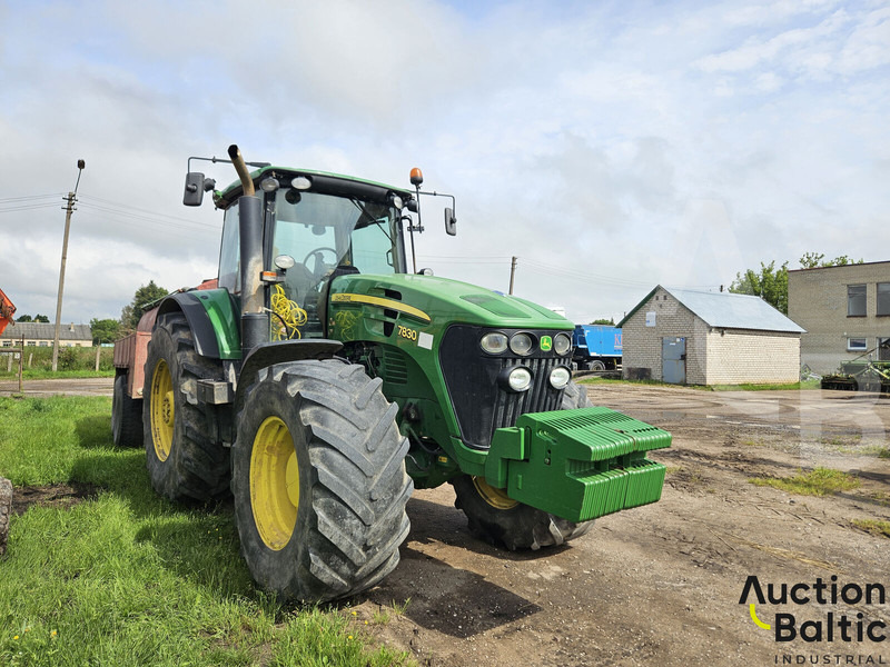 John Deere 7830 - טרקטור חקלאי: תמונה 2 John Deere 7830 - טרקטור חקלאי: תמונה 2