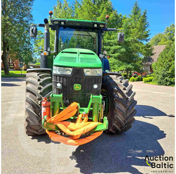 John Deere 8370 R - טרקטור חקלאי: תמונה 2 John Deere 8370 R - טרקטור חקלאי: תמונה 2