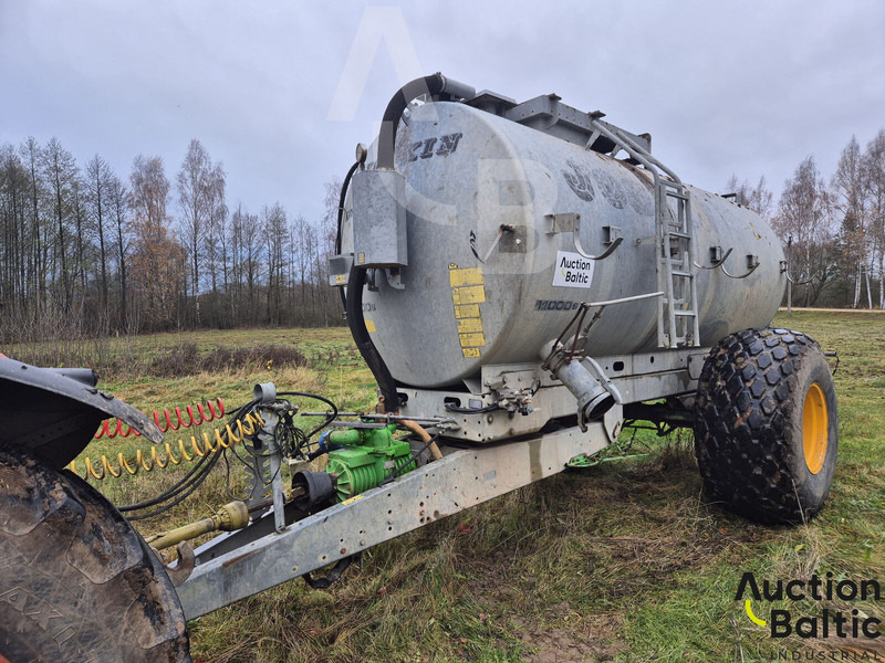 Joskin 11000S - קרון נגרר עם מזהיר: תמונה 1 Joskin 11000S - קרון נגרר עם מזהיר: תמונה 1