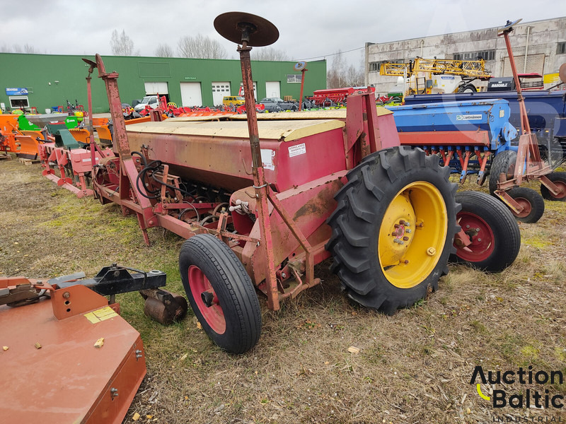 Juko - ציוד זריעה: תמונה 4 Juko - ציוד זריעה: תמונה 4