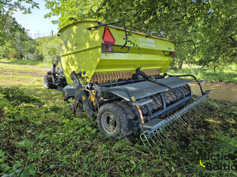 Junkkari M400 Plus - מקדחת זריעה משולבת: תמונה 4 Junkkari M400 Plus - מקדחת זריעה משולבת: תמונה 4