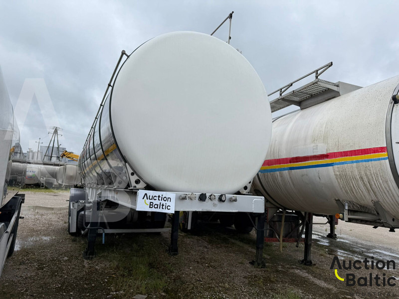 Kässbohrer Tank - סמיטריילר מכל: תמונה 1 Kässbohrer Tank - סמיטריילר מכל: תמונה 1