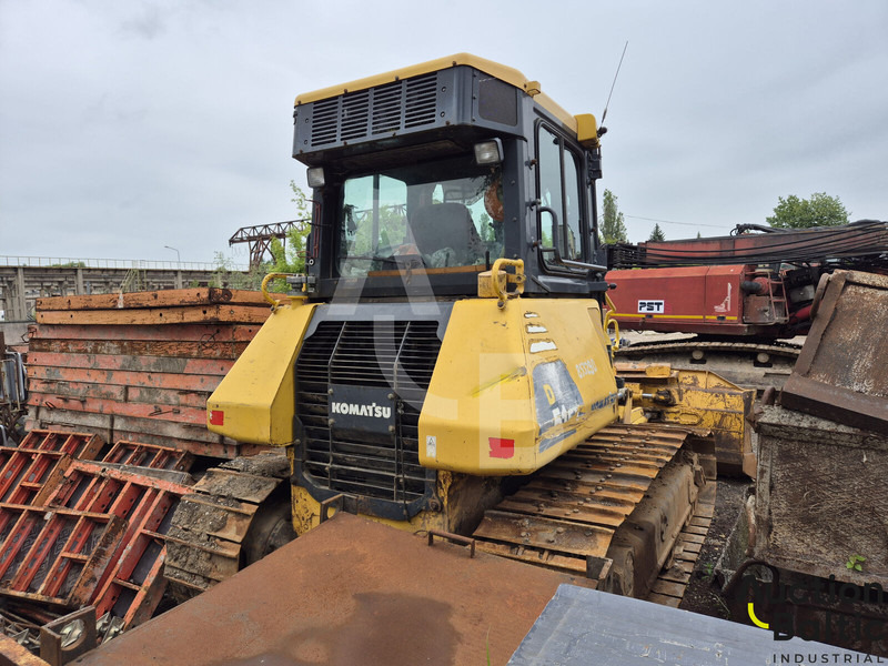 Komatsu D51EX-22 - דחפור: תמונה 4 Komatsu D51EX-22 - דחפור: תמונה 4