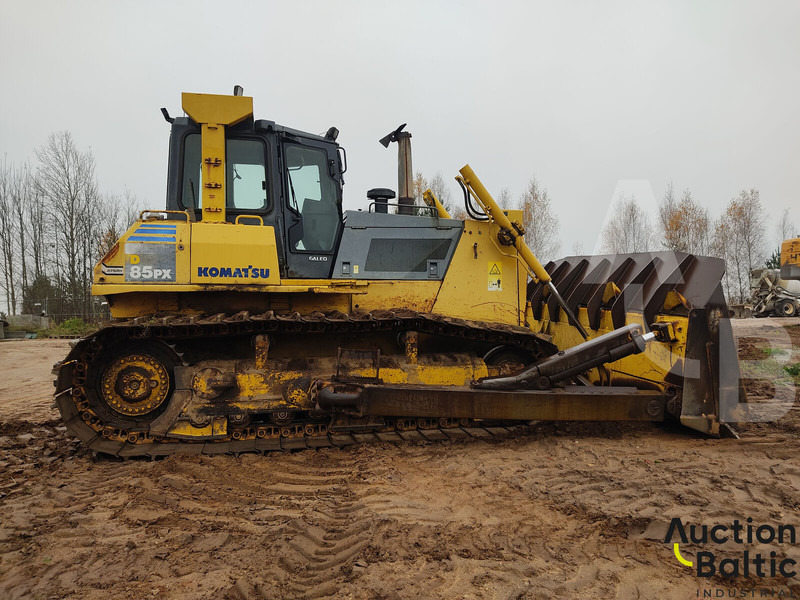 Komatsu D85PX-15 - דחפור: תמונה 4 Komatsu D85PX-15 - דחפור: תמונה 4
