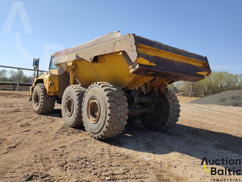 Komatsu HM400 - מסיר פסולת מפרקי: תמונה 4 Komatsu HM400 - מסיר פסולת מפרקי: תמונה 4