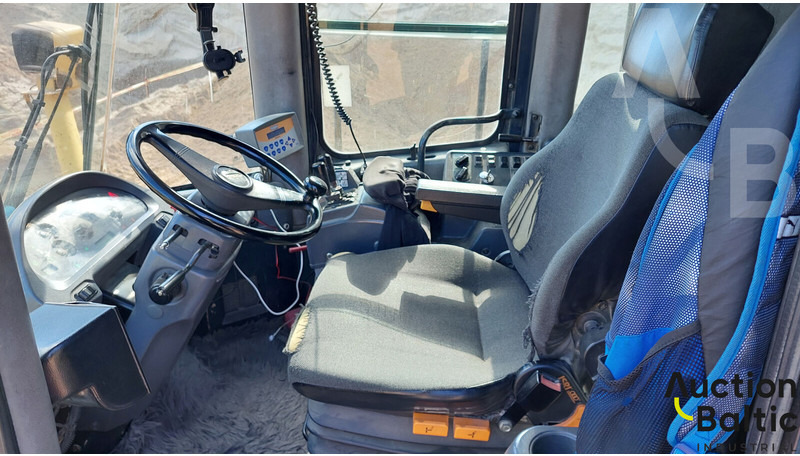 Komatsu WA470-5H - מעמיס גלגלים: תמונה 5 Komatsu WA470-5H - מעמיס גלגלים: תמונה 5