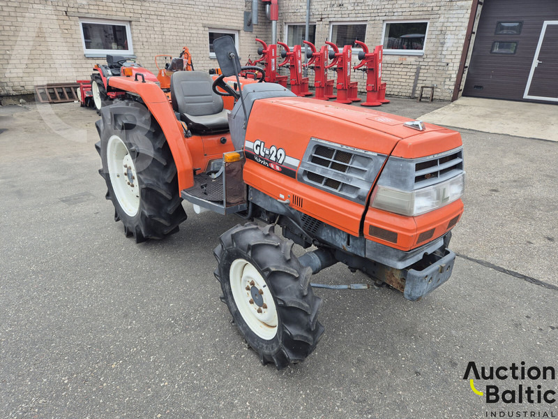 Kubota GL 29 - טרקטור חקלאי: תמונה 1 Kubota GL 29 - טרקטור חקלאי: תמונה 1