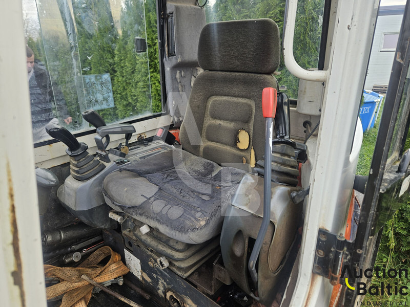 Kubota KX 61-3 - מיני מחפר: תמונה 5 Kubota KX 61-3 - מיני מחפר: תמונה 5