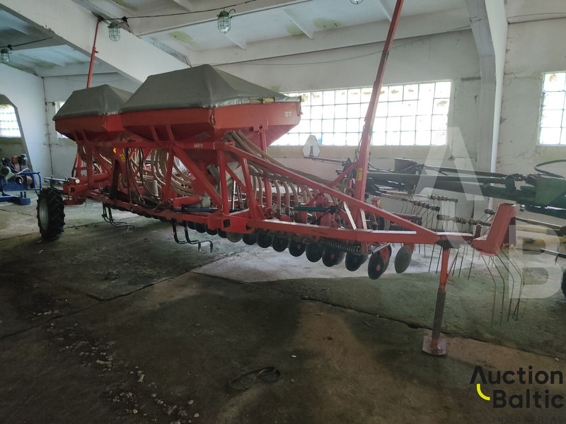 Kverneland DT-6 - ציוד זריעה: תמונה 2 Kverneland DT-6 - ציוד זריעה: תמונה 2