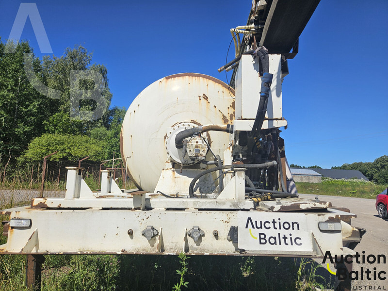 LE CINENA UOPLYST - משאית מערבלת בטון: תמונה 5 LE CINENA UOPLYST - משאית מערבלת בטון: תמונה 5