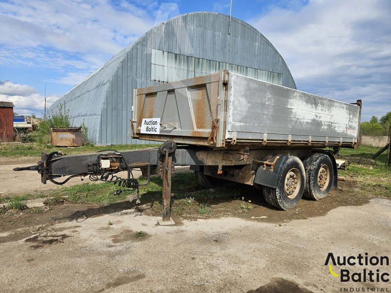 Langendorf TK18/13 - סמיטריילר עם וילונות צד: תמונה 2 Langendorf TK18/13 - סמיטריילר עם וילונות צד: תמונה 2
