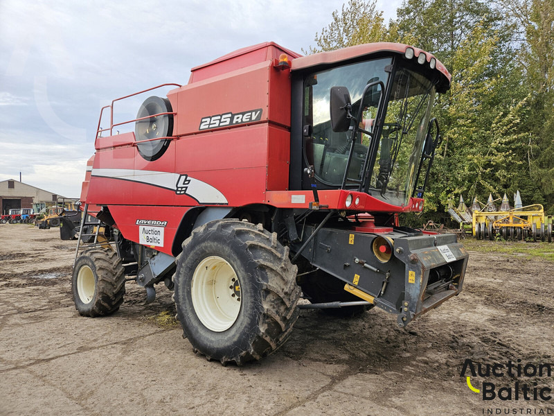 Laverda 255 REV - מקצרת קומבינה: תמונה 3 Laverda 255 REV - מקצרת קומבינה: תמונה 3