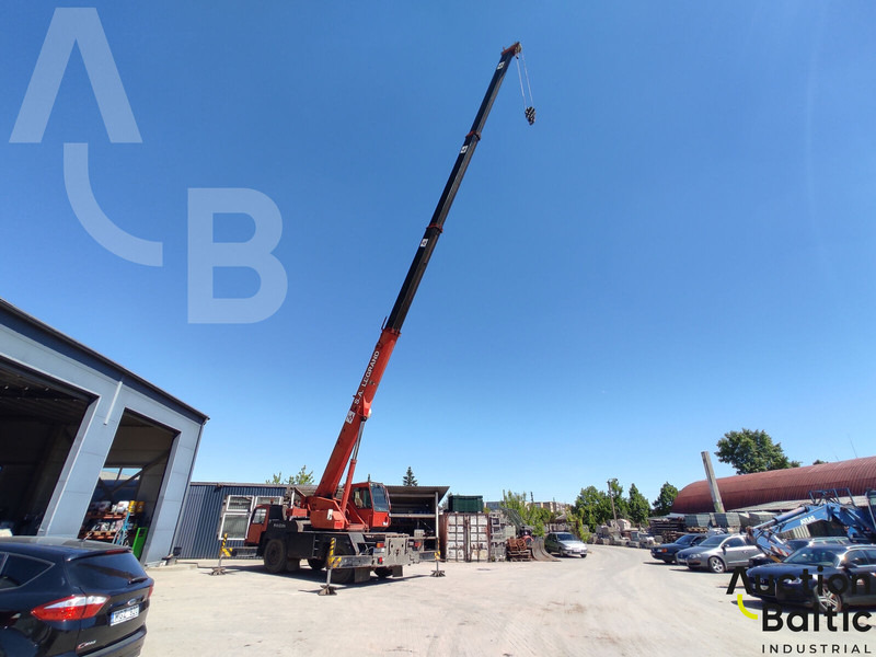 Liebherr LTM 1025 - עגורן לכל שטח: תמונה 2 Liebherr LTM 1025 - עגורן לכל שטח: תמונה 2