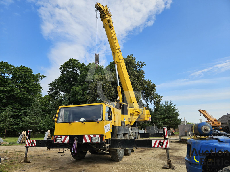 Liebherr LTM 1060 - עגורן לכל שטח: תמונה 3 Liebherr LTM 1060 - עגורן לכל שטח: תמונה 3