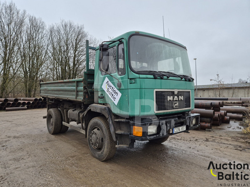 MAN 18.222 - מזהיר: תמונה 2 MAN 18.222 - מזהיר: תמונה 2