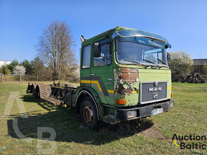 MAN 26.365 - משאית הובלה אוטומטית: תמונה 2 MAN 26.365 - משאית הובלה אוטומטית: תמונה 2