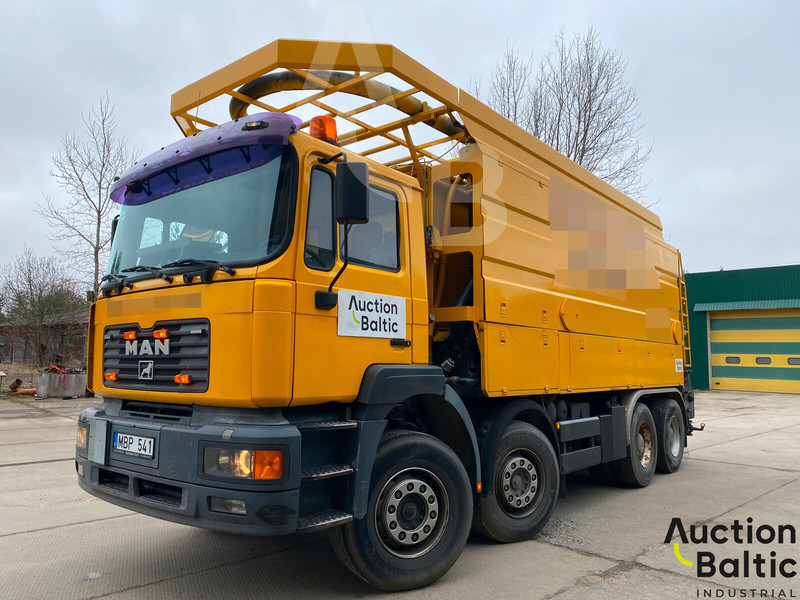 MAN T46 - משאית ואקום: תמונה 2 MAN T46 - משאית ואקום: תמונה 2