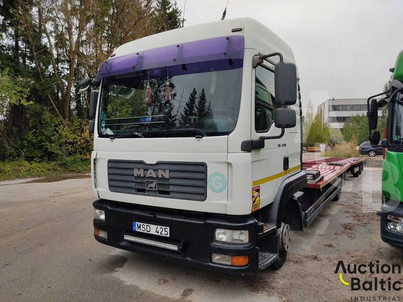 MAN TGL8.240 - משאית הובלה אוטומטית: תמונה 2 MAN TGL8.240 - משאית הובלה אוטומטית: תמונה 2