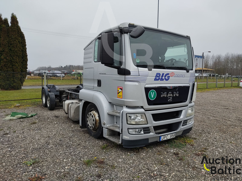 MAN TGS18.400 - משאית עם שלדת תא: תמונה 2 MAN TGS18.400 - משאית עם שלדת תא: תמונה 2