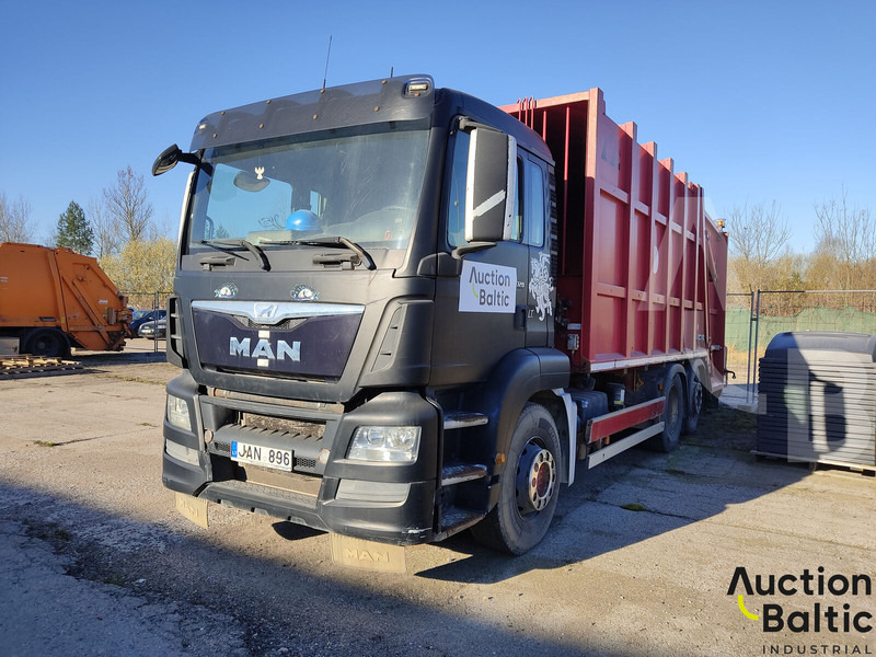 MAN TGS26.320 - משאית אשפה: תמונה 2 MAN TGS26.320 - משאית אשפה: תמונה 2