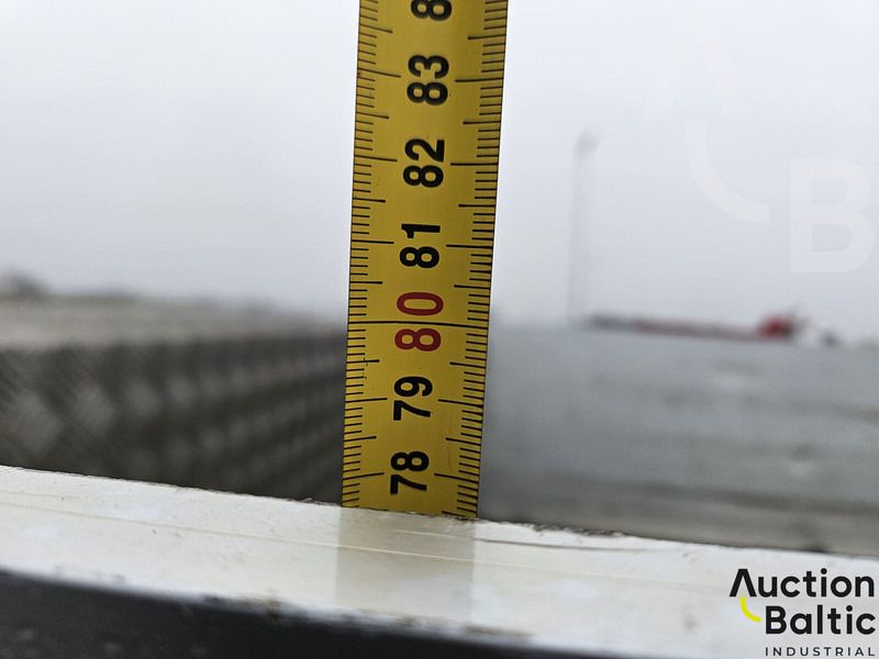 MEUSBURGER MPA 2 - סמיטריילר עם וילונות צד: תמונה 5 MEUSBURGER MPA 2 - סמיטריילר עם וילונות צד: תמונה 5