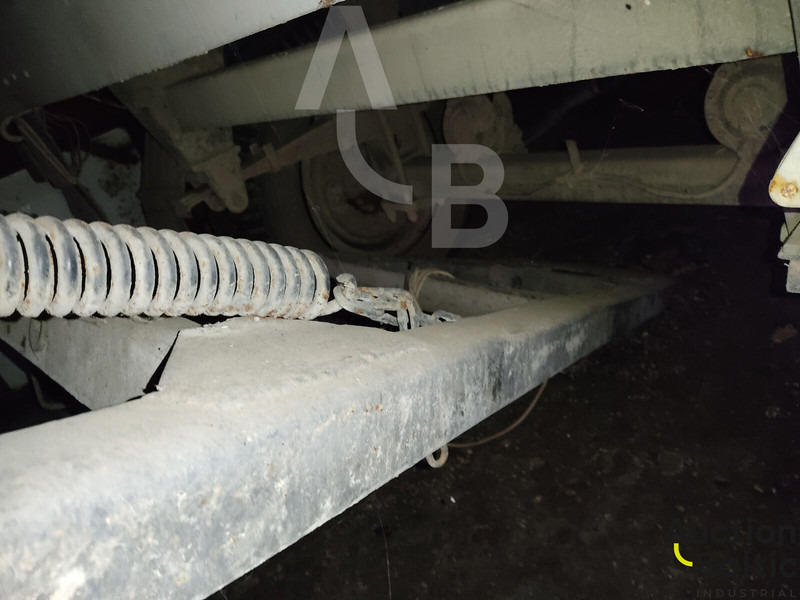 MMZ 771 - קרון נגרר עם מזהיר: תמונה 5 MMZ 771 - קרון נגרר עם מזהיר: תמונה 5