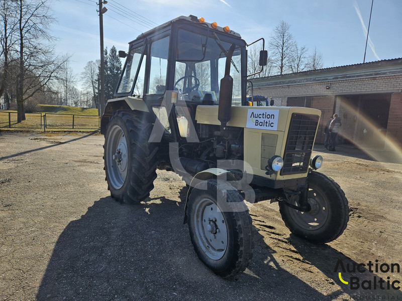 MTZ Belarus MTZ 82UK - טרקטור חקלאי: תמונה 2 MTZ Belarus MTZ 82UK - טרקטור חקלאי: תמונה 2