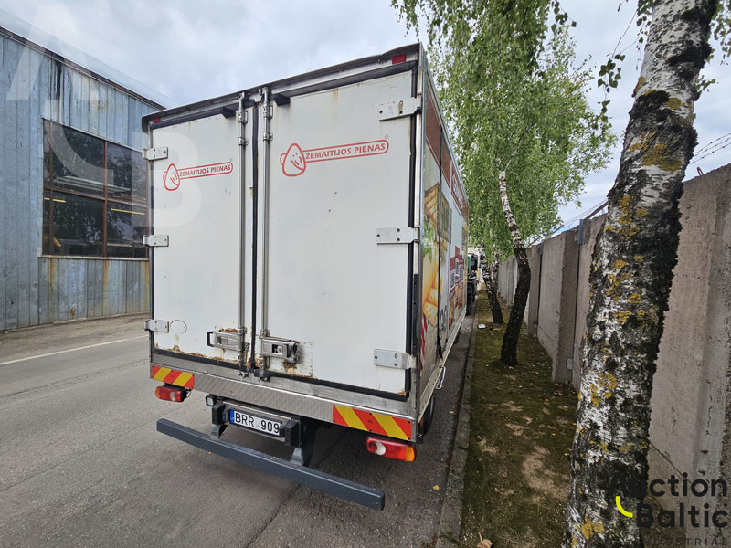 Mercedes-Benz 1018 - משאית קירור: תמונה 4 Mercedes-Benz 1018 - משאית קירור: תמונה 4