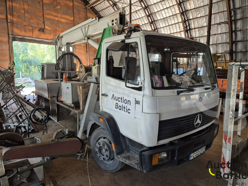 Mercedes-Benz 1114 - פלטפורמה אווירית מותקנת על משאית: תמונה 2 Mercedes-Benz 1114 - פלטפורמה אווירית מותקנת על משאית: תמונה 2