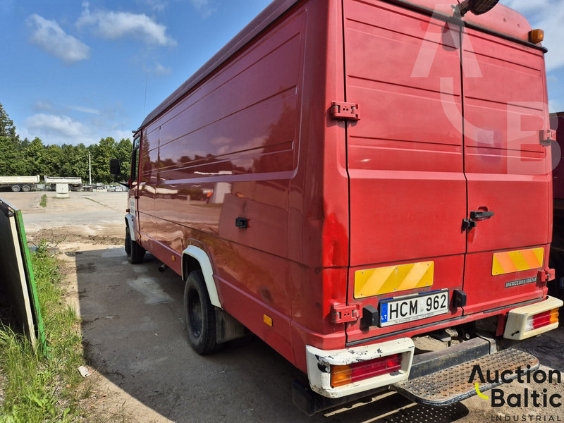 Mercedes-Benz 711 D - כלי רכב מסחרי קטן: תמונה 4 Mercedes-Benz 711 D - כלי רכב מסחרי קטן: תמונה 4