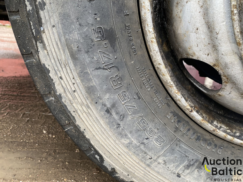 משאית צד נופל/ שטוחה Mercedes-Benz 815: תמונה 18