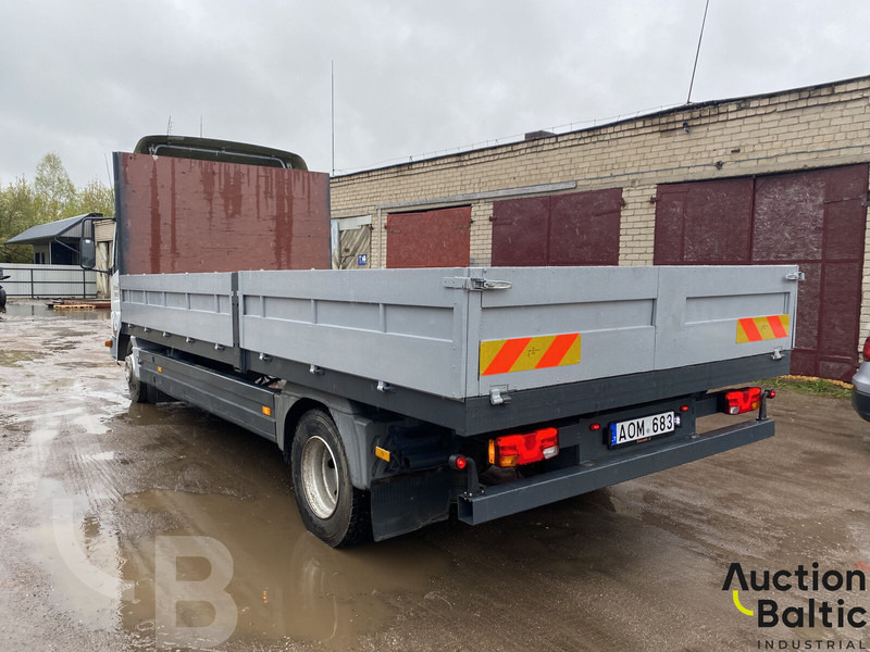 Mercedes-Benz 815 - משאית צד נופל/ שטוחה: תמונה 3 Mercedes-Benz 815 - משאית צד נופל/ שטוחה: תמונה 3