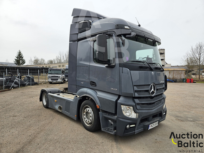 Mercedes-Benz Actros 1843 - יחידת טרקטור: תמונה 1 Mercedes-Benz Actros 1843 - יחידת טרקטור: תמונה 1