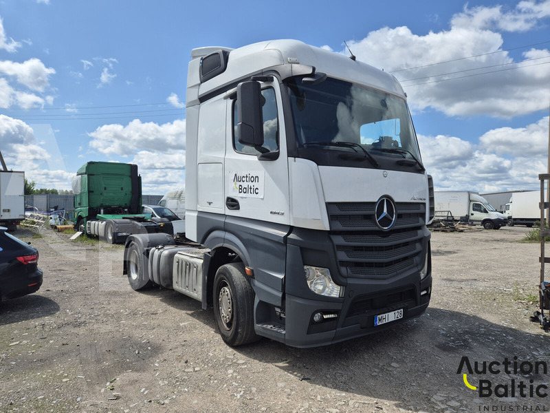 Mercedes-Benz Actros 1843 - יחידת טרקטור: תמונה 1 Mercedes-Benz Actros 1843 - יחידת טרקטור: תמונה 1