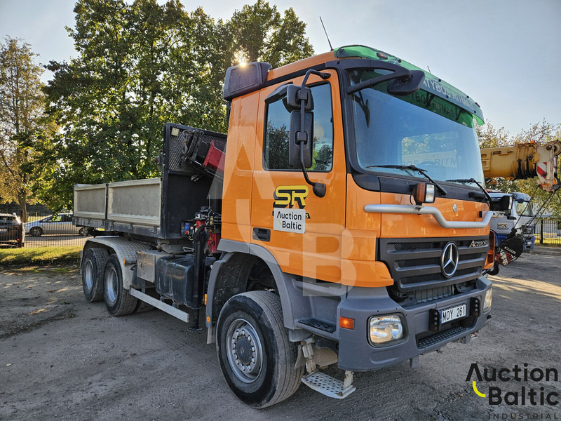 Mercedes-Benz Actros 1844 - מזהיר, משאית מנוף: תמונה 1 Mercedes-Benz Actros 1844 - מזהיר, משאית מנוף: תמונה 1
