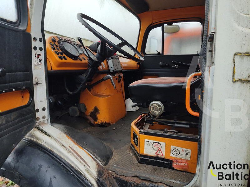 Mercedes-Benz Lako 911 - פלטפורמה אווירית מותקנת על משאית: תמונה 5 Mercedes-Benz Lako 911 - פלטפורמה אווירית מותקנת על משאית: תמונה 5