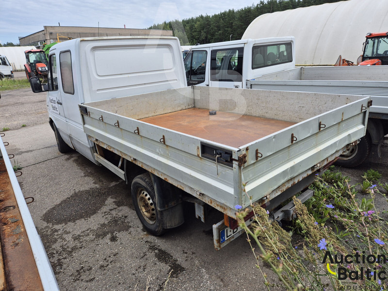 Mercedes-Benz Sprinter 208 CDI - כלי רכב מסחרי במיטה שטוחה, כלי רכב מסחרי קומבי: תמונה 3 Mercedes-Benz Sprinter 208 CDI - כלי רכב מסחרי במיטה שטוחה, כלי רכב מסחרי קומבי: תמונה 3
