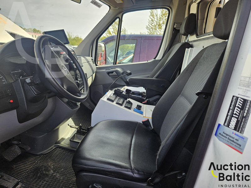 Mercedes-Benz Sprinter - אמבולנס: תמונה 5 Mercedes-Benz Sprinter - אמבולנס: תמונה 5