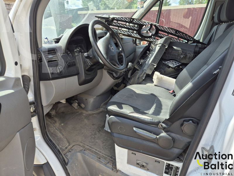 Mercedes-Benz Sprinter - כלי רכב מסחרי עם תיבה: תמונה 5 Mercedes-Benz Sprinter - כלי רכב מסחרי עם תיבה: תמונה 5