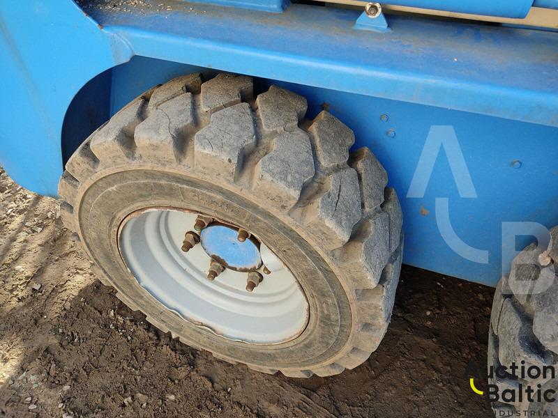 מעמיס היגוי החלקה Messersi SL-45: תמונה 16 מעמיס היגוי החלקה Messersi SL-45: תמונה 16