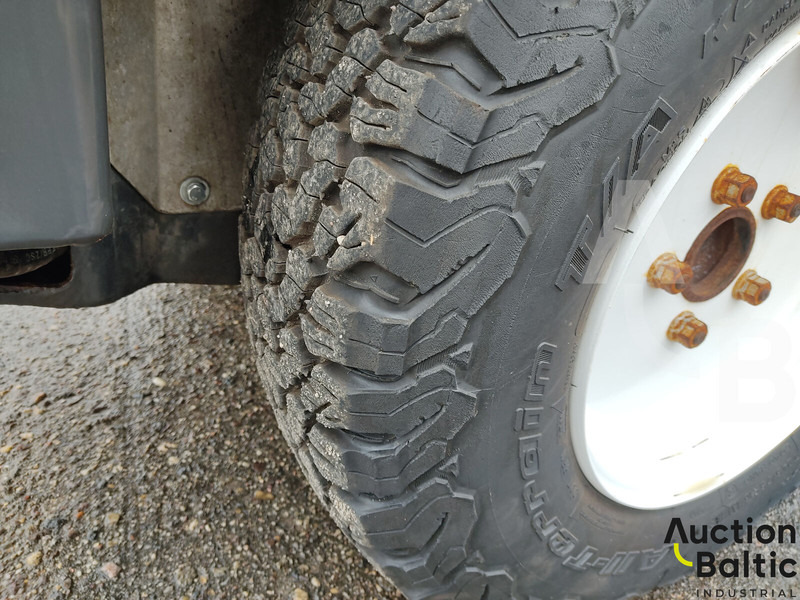 מטאטא כבישים Multihog CX75: תמונה 15