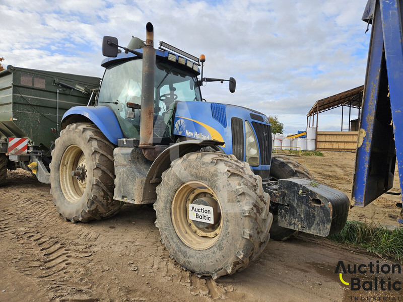 New Holland T 8040 - טרקטור חקלאי: תמונה 1 New Holland T 8040 - טרקטור חקלאי: תמונה 1