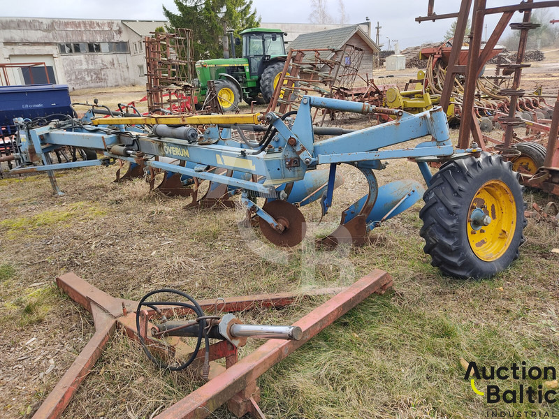 Overum CT 598 HL - מחרשה: תמונה 3 Overum CT 598 HL - מחרשה: תמונה 3