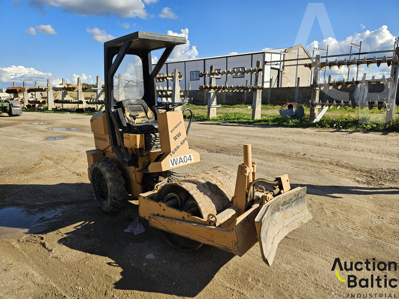 Rammax RW1800 SPT - רולר: תמונה 1 Rammax RW1800 SPT - רולר: תמונה 1