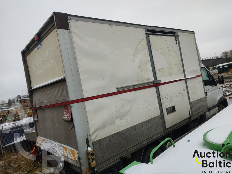 Renault Mascott - כלי רכב מסחרי עם תיבה: תמונה 4 Renault Mascott - כלי רכב מסחרי עם תיבה: תמונה 4